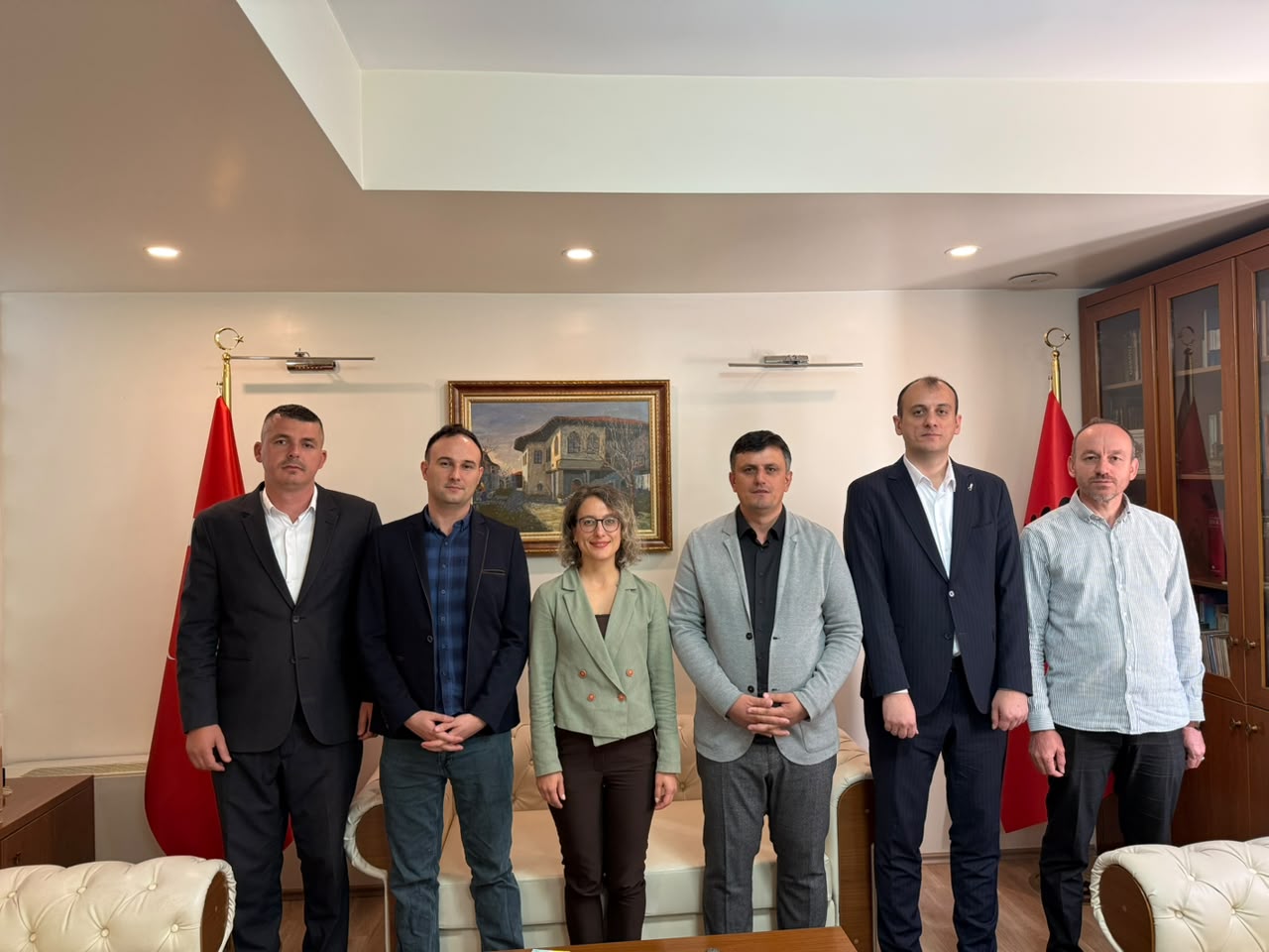 Delegacioni i Kryesisë së Turqve Jashtë vendit dhe Komuniteteve Mike (YTB) viziton Shoqatën Istanbul